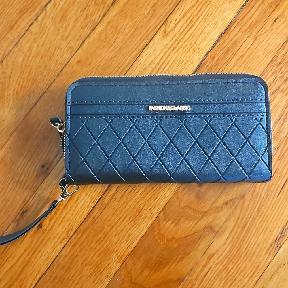 Black Wallet/Wristlet